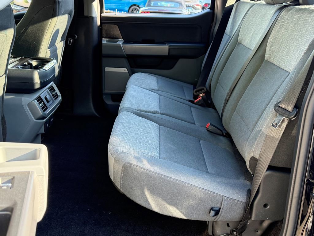 Used 2022 Ford F150 XLT w/ Equipment Group 302A High AWD/4WD image 13