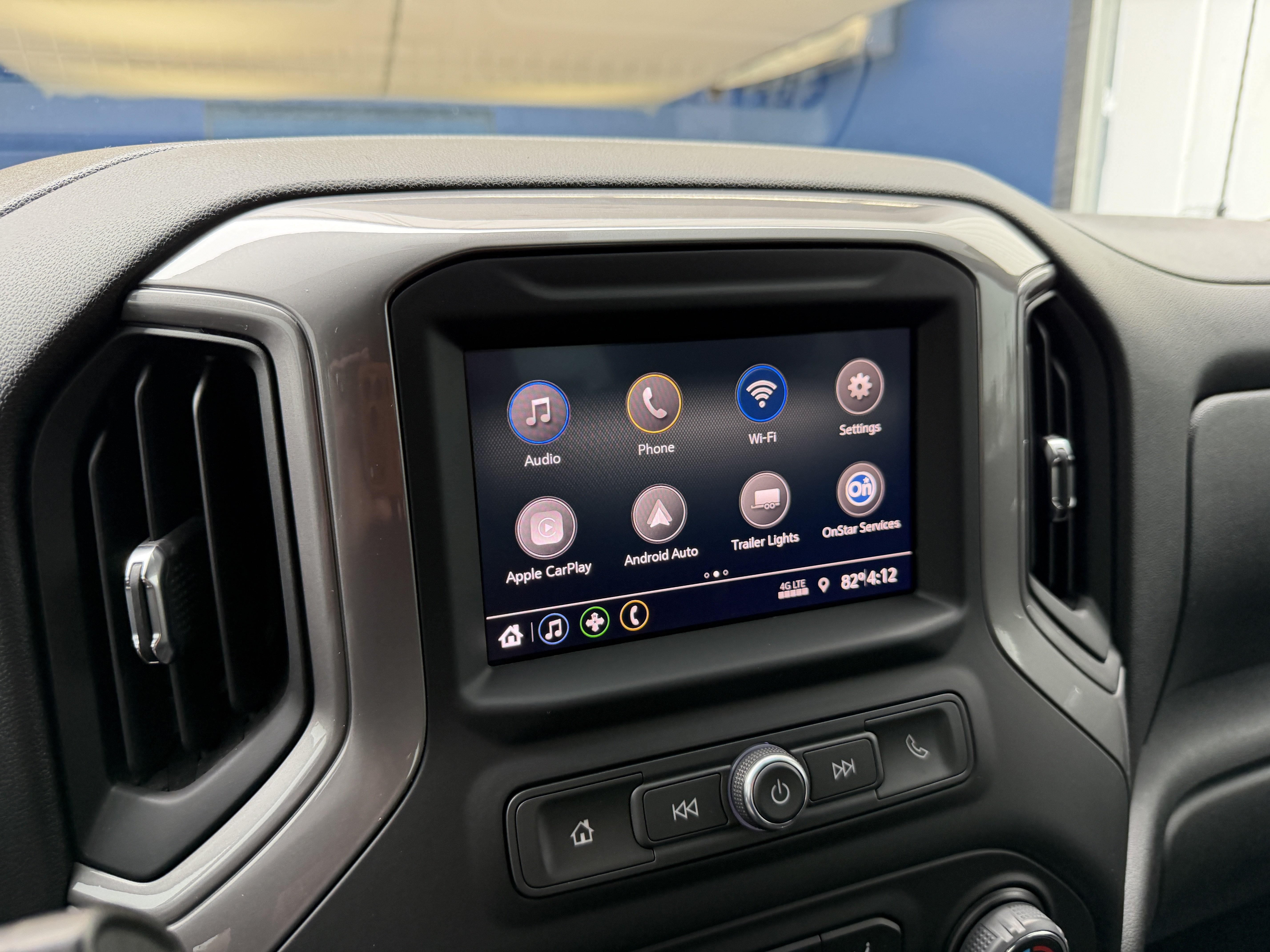Used 2022 Chevrolet Silverado 1500 Custom AWD/4WD image 17