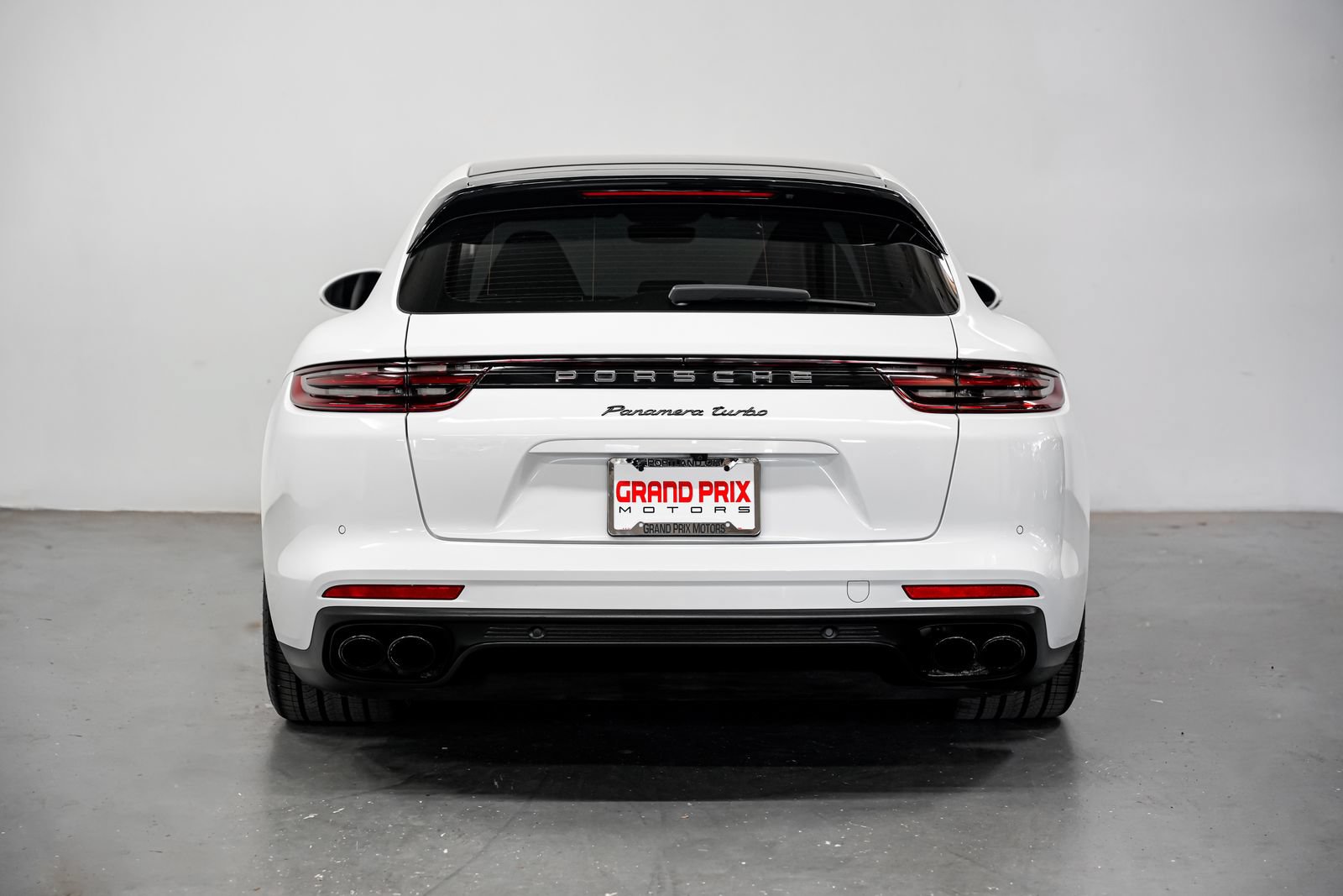 Used 2018 Porsche Panamera Turbo Sport Turismo AWD/4WD image 4