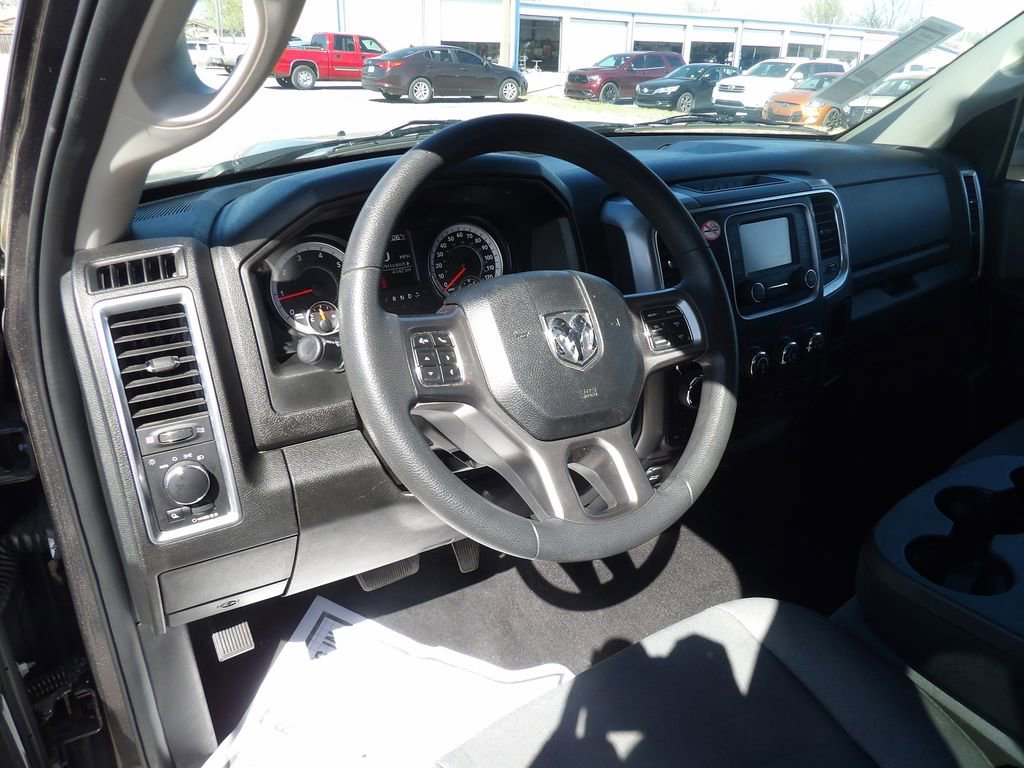 Used 2024 RAM 1500 Classic SLT AWD/4WD image 12