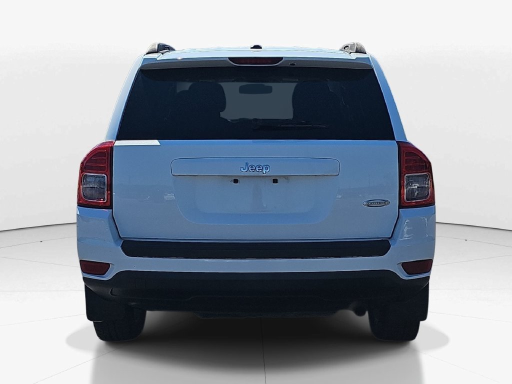 Used 2012 Jeep Compass Latitude FWD image 7