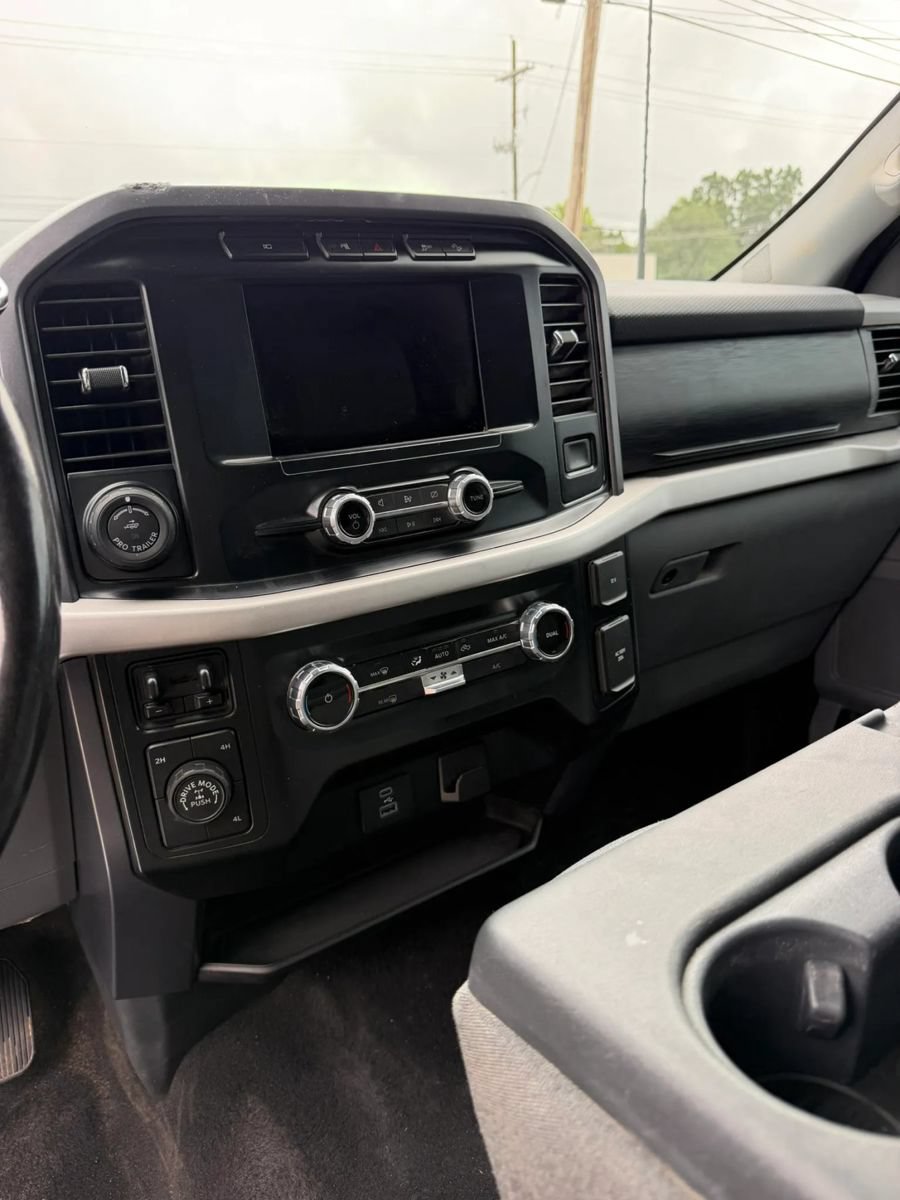 Used 2023 Ford F150 4x4 SuperCrew image 15