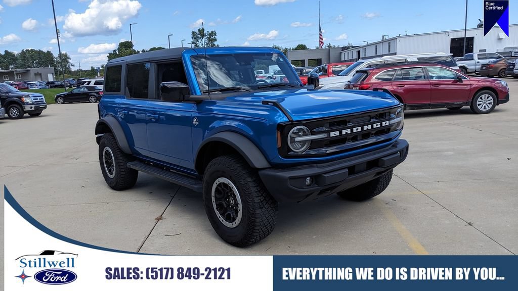 Used 2023 Ford Bronco Outer Banks w/ Sasquatch Package AWD/4WD image 1