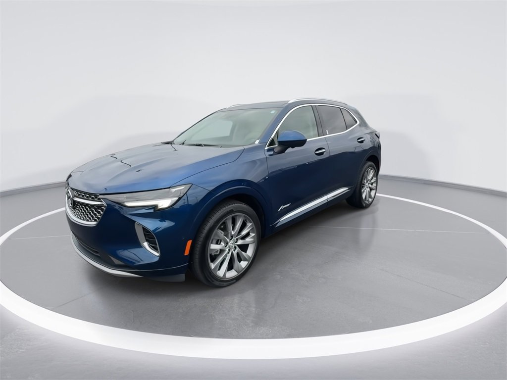 Used 2023 Buick Envision Avenir video 4