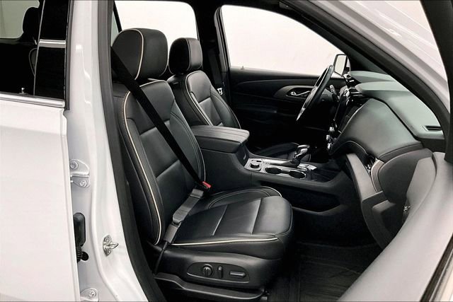 Used 2023 Chevrolet Traverse Premier image 8