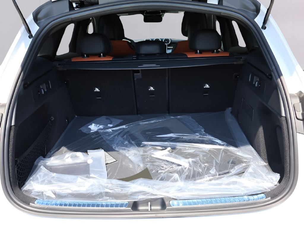 New 2026 Mercedes-Benz GLC 300 4MATIC image 15