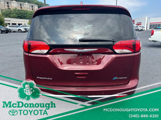 Used 2020 Chrysler Pacifica Limited w/ Advanced Safetytec Group FWD image 13