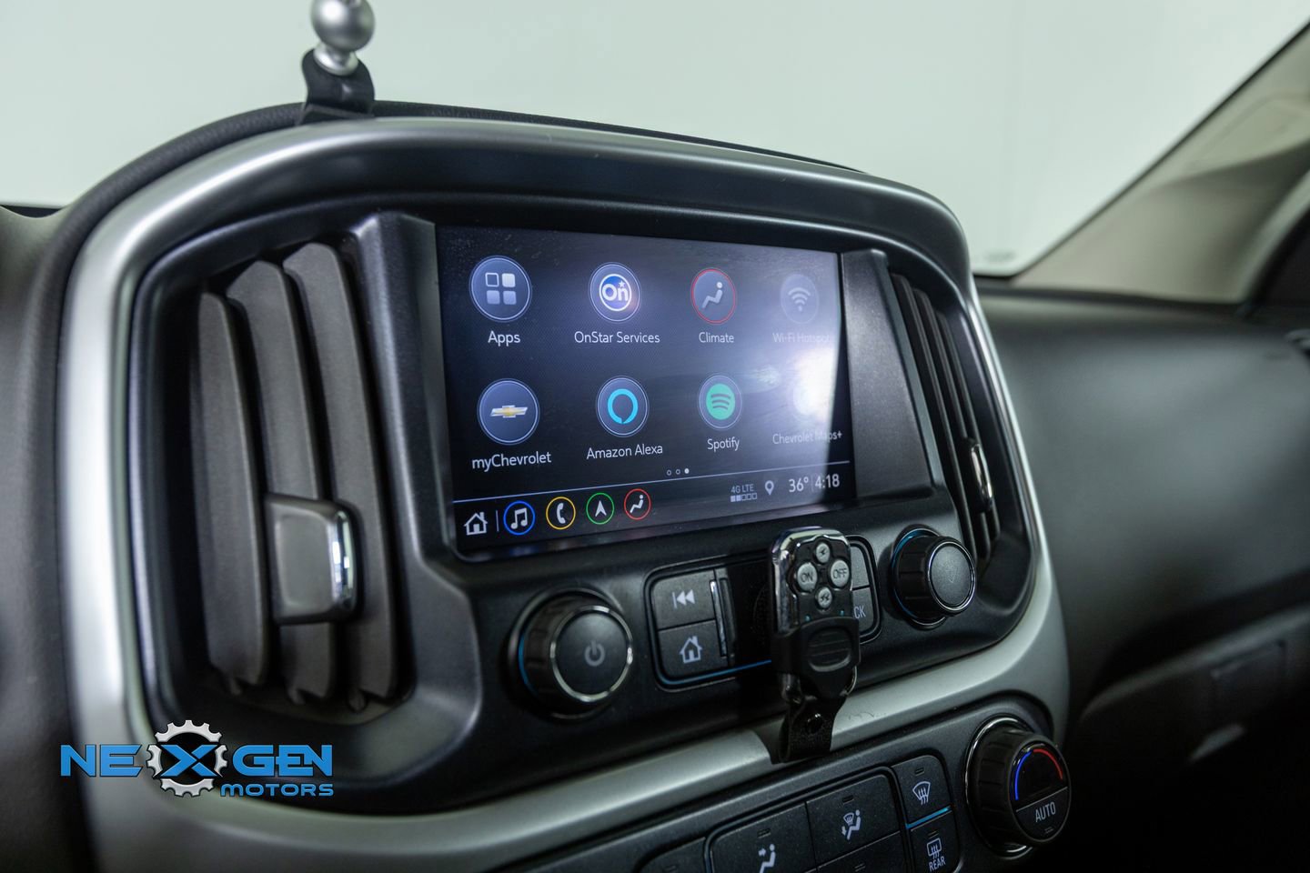 Used 2020 Chevrolet Colorado ZR2 w/ ZR2 Midnight Special Edition image 19