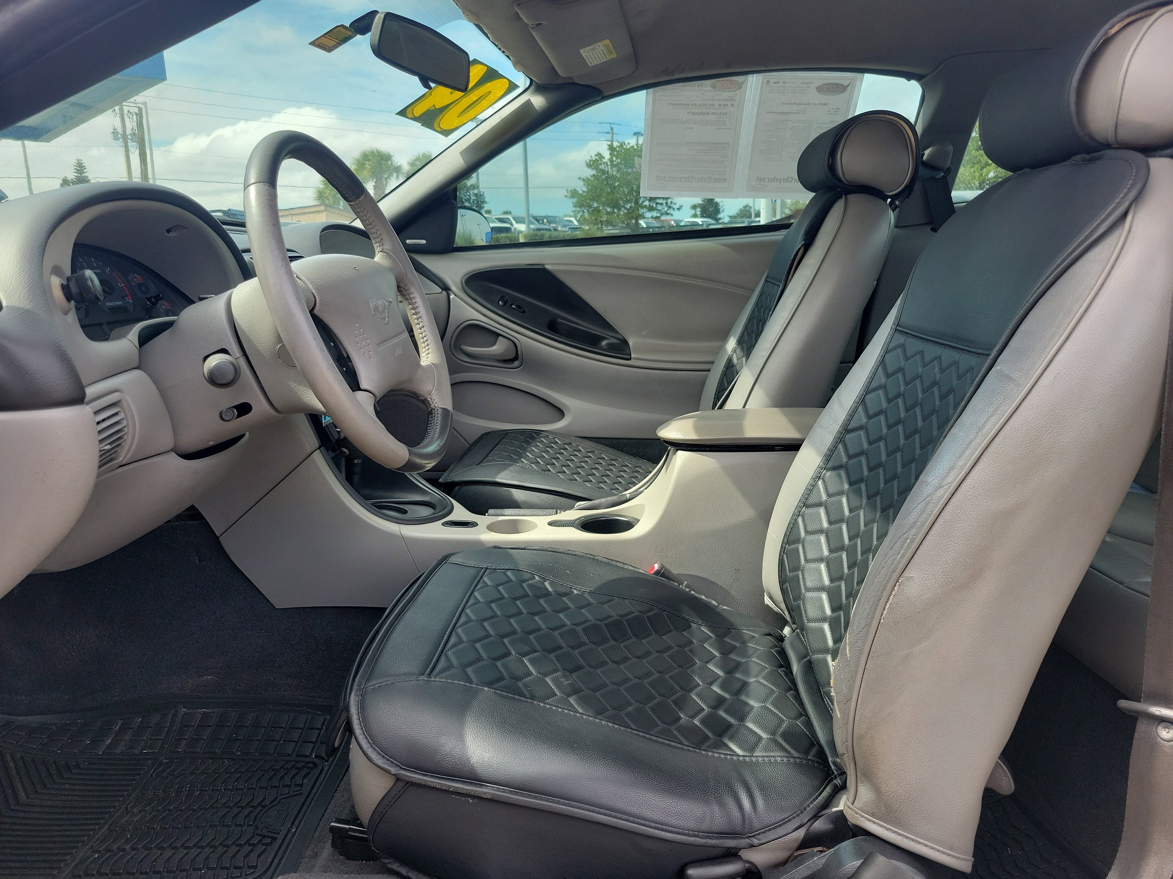 Used 2004 Ford Mustang Premium RWD image 11