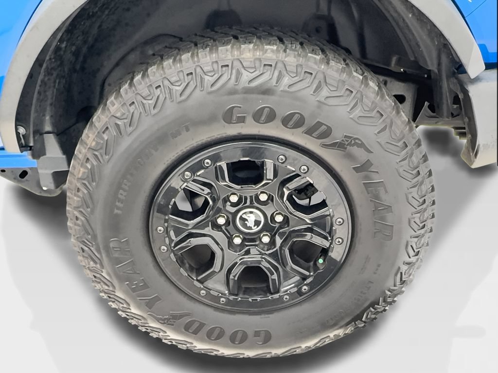 Used 2023 Ford Bronco Wildtrak AWD/4WD image 12