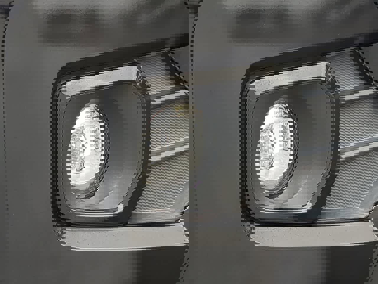 Used 2022 Toyota Tacoma Limited w/ Nightshade Package image 11