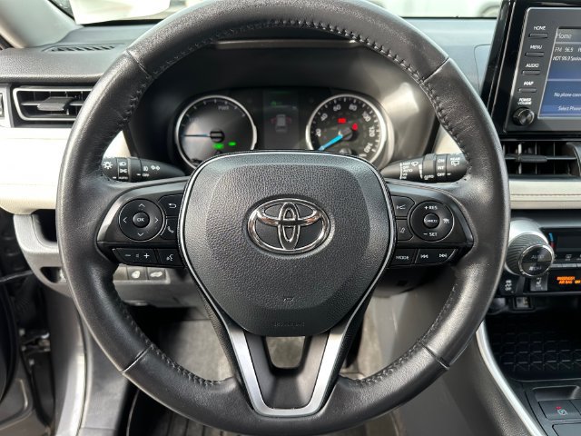 Certified 2019 Toyota RAV4 XLE w/ Convenience Package AWD/4WD image 13