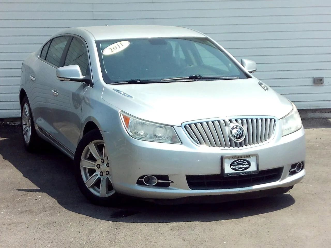 Used 2011 Buick LaCrosse CXL FWD image 1