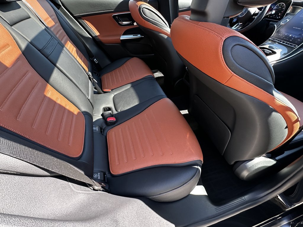 Certified 2026 Mercedes-Benz GLC 43 AMG 4MATIC image 18