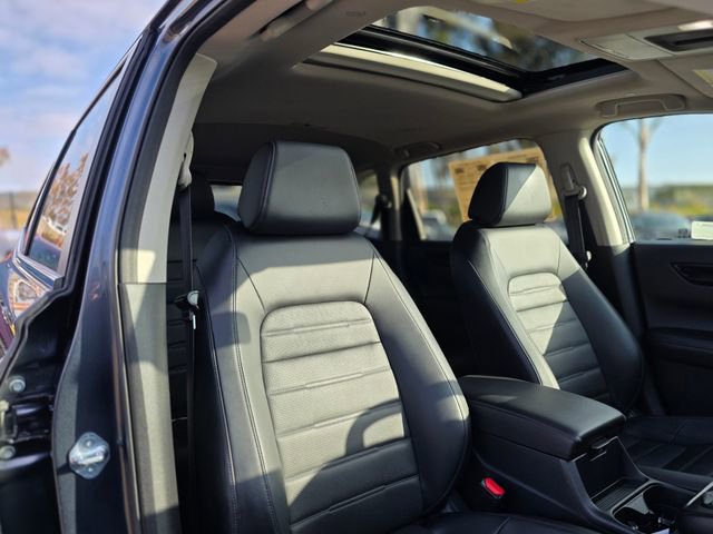 Used 2025 Honda CR-V EX-L image 11