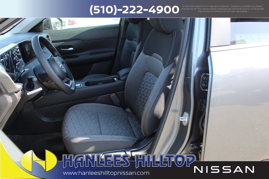 New 2026 Nissan Kicks SV image 12