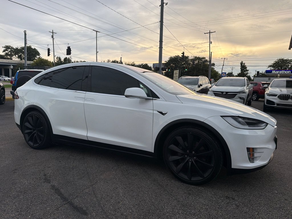 Used 2017 Tesla Model X 100D AWD/4WD image 24