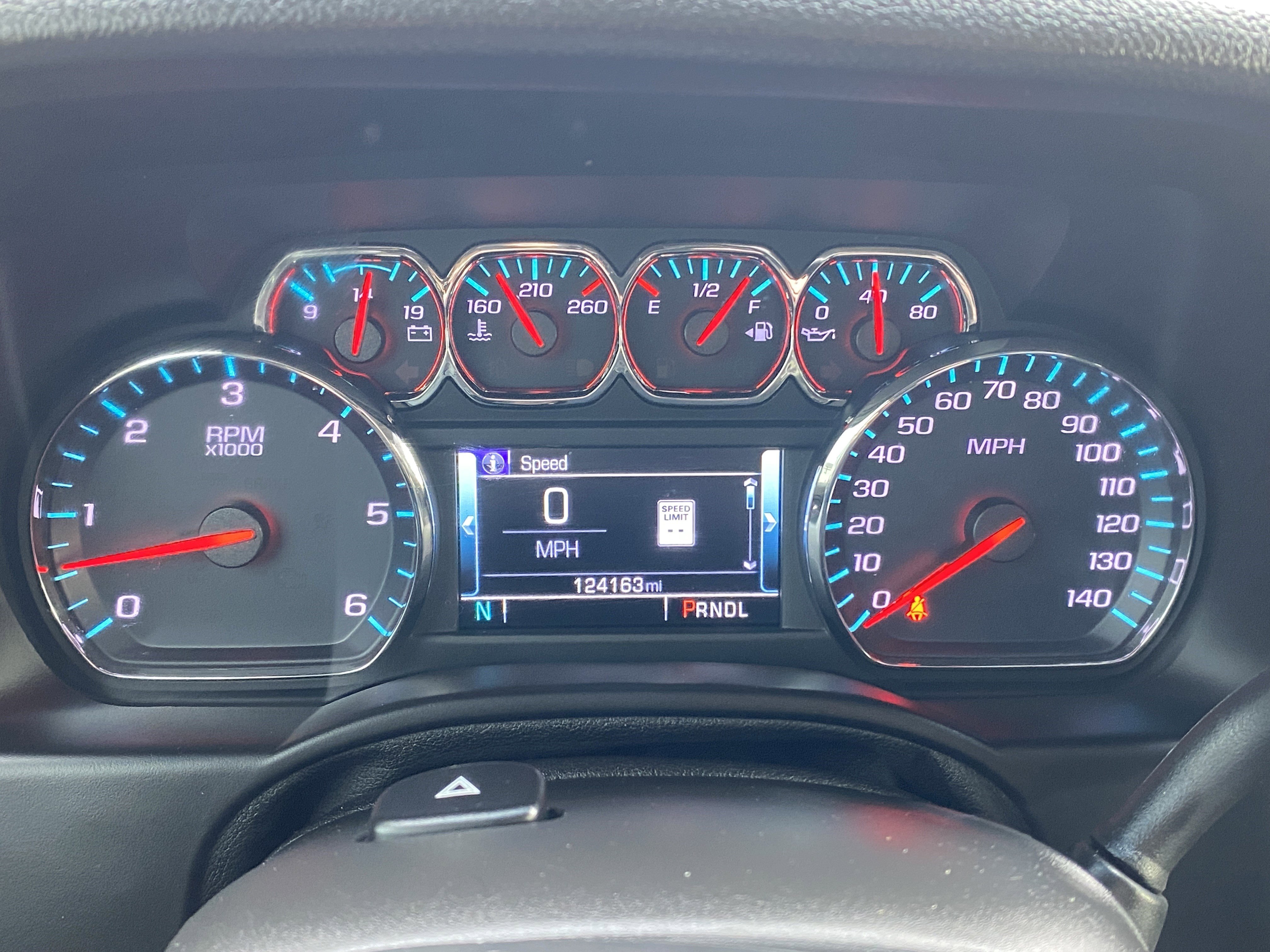 Used 2019 Chevrolet Suburban LT image 11