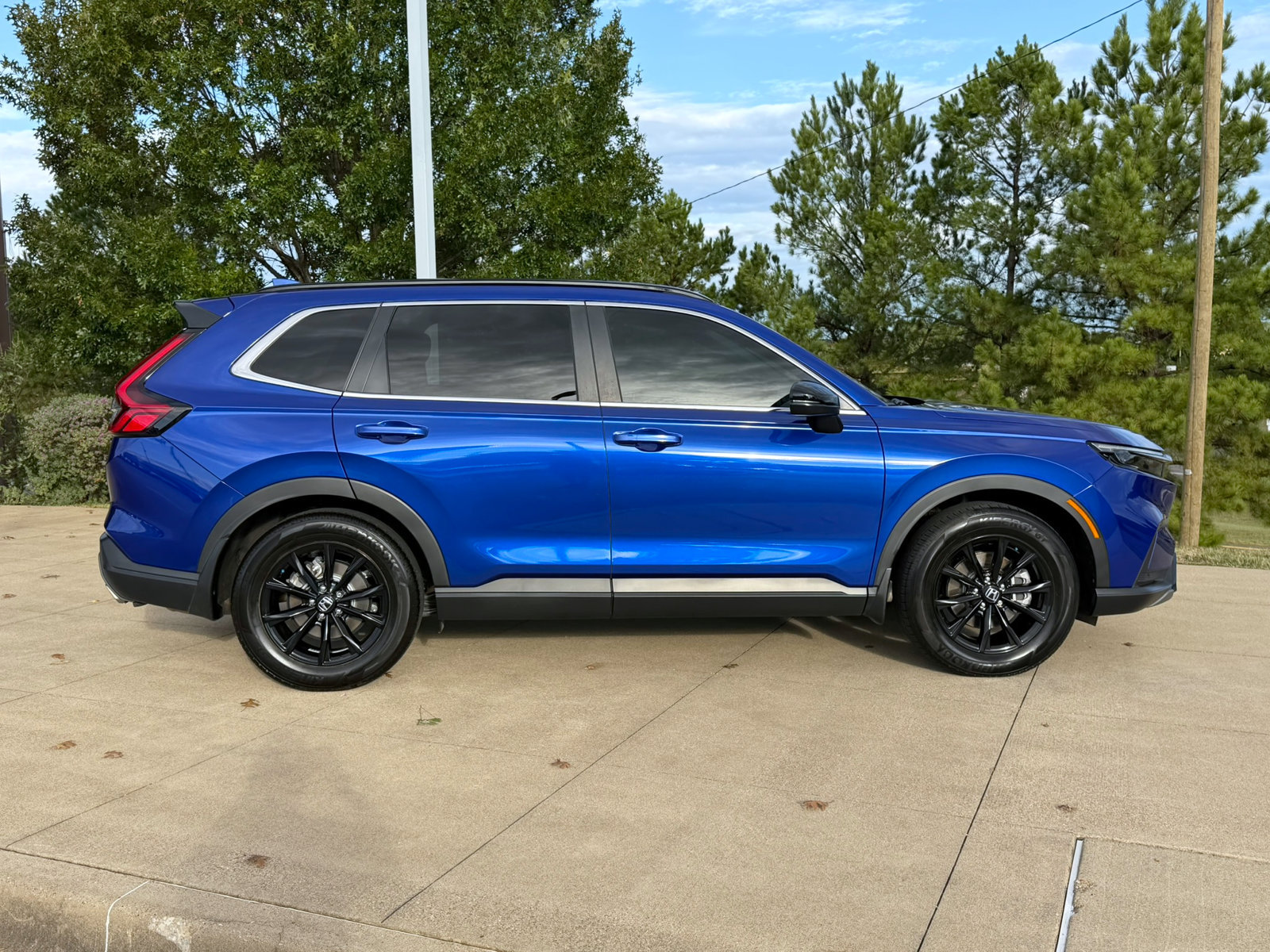 Used 2025 Honda CR-V Sport-L image 7