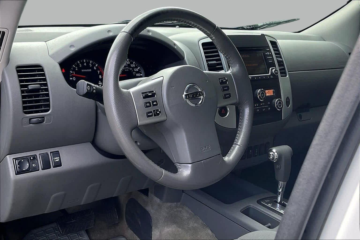 Used 2018 Nissan Frontier SV w/ Value Truck Package RWD image 16