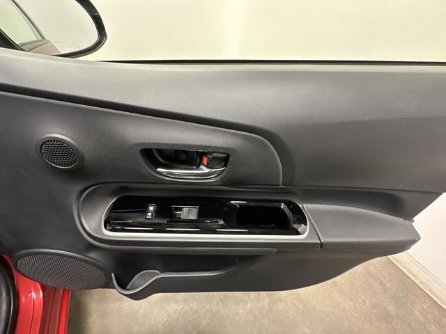 Used 2015 Toyota Prius C Two image 19
