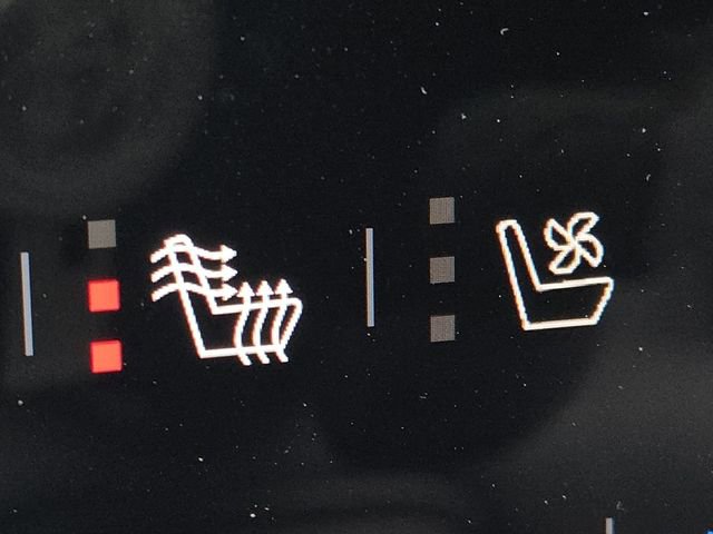 New 2026 GMC Yukon XL Denali w/ Sun & Power Step Package image 8