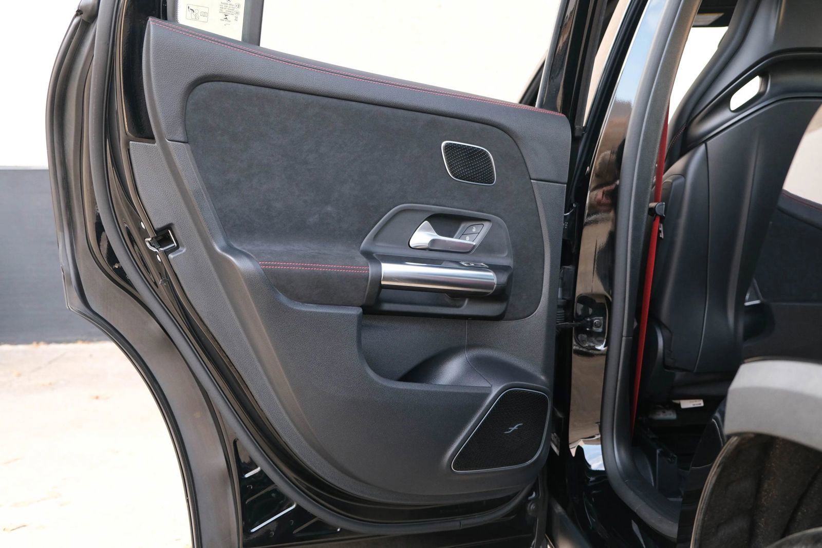 Used 2022 Mercedes-Benz GLA 45 AMG GLA 45 Sport Utility 4D image 27