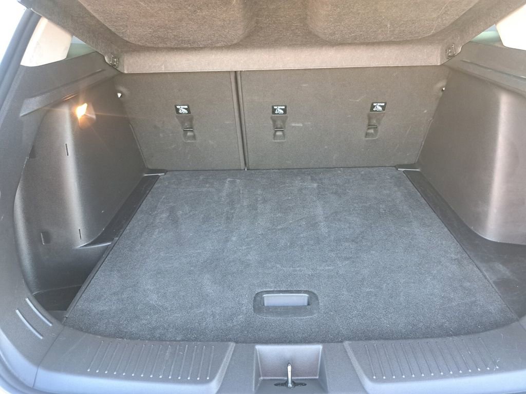 Used 2025 Chevrolet Trax LT image 25