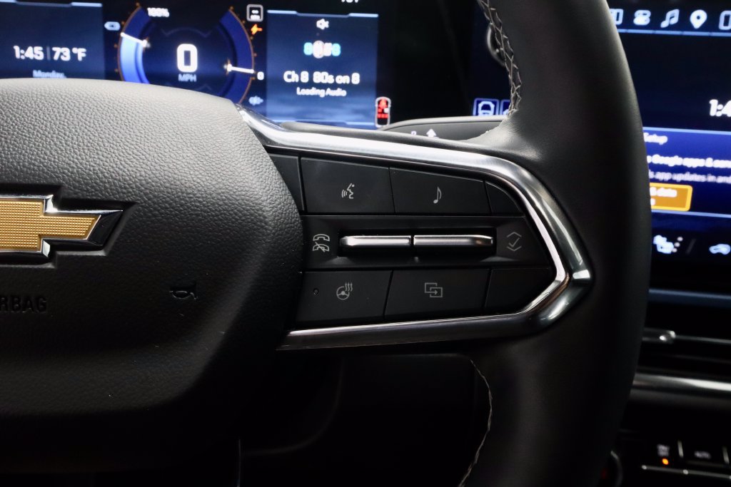Used 2024 Chevrolet Equinox EV LT FWD image 28