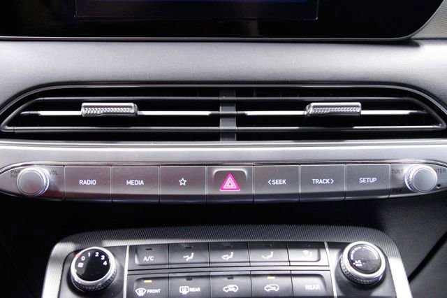 Used 2022 Hyundai Palisade SE image 31