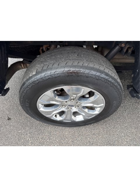 Certified 2022 Ford F150 Platinum w/ Equipment Group 701A High AWD/4WD image 18