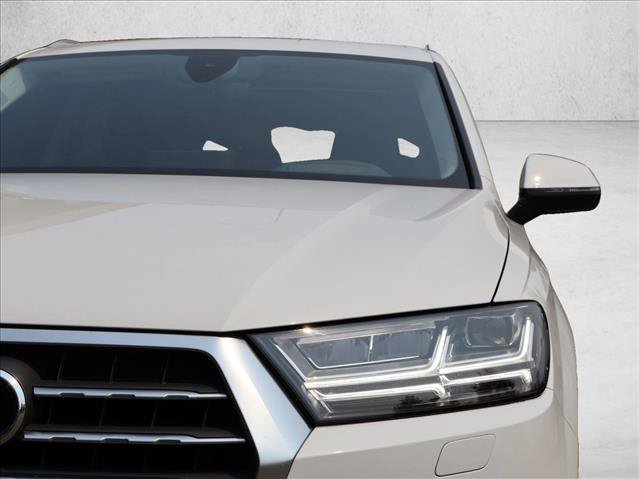 Used 2019 Audi Q7 3.0T Prestige w/ Prestige Package AWD/4WD image 2