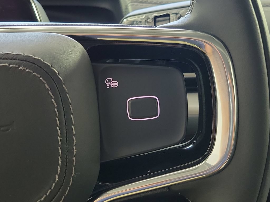 New 2027 Lincoln Navigator Premiere RWD image 25