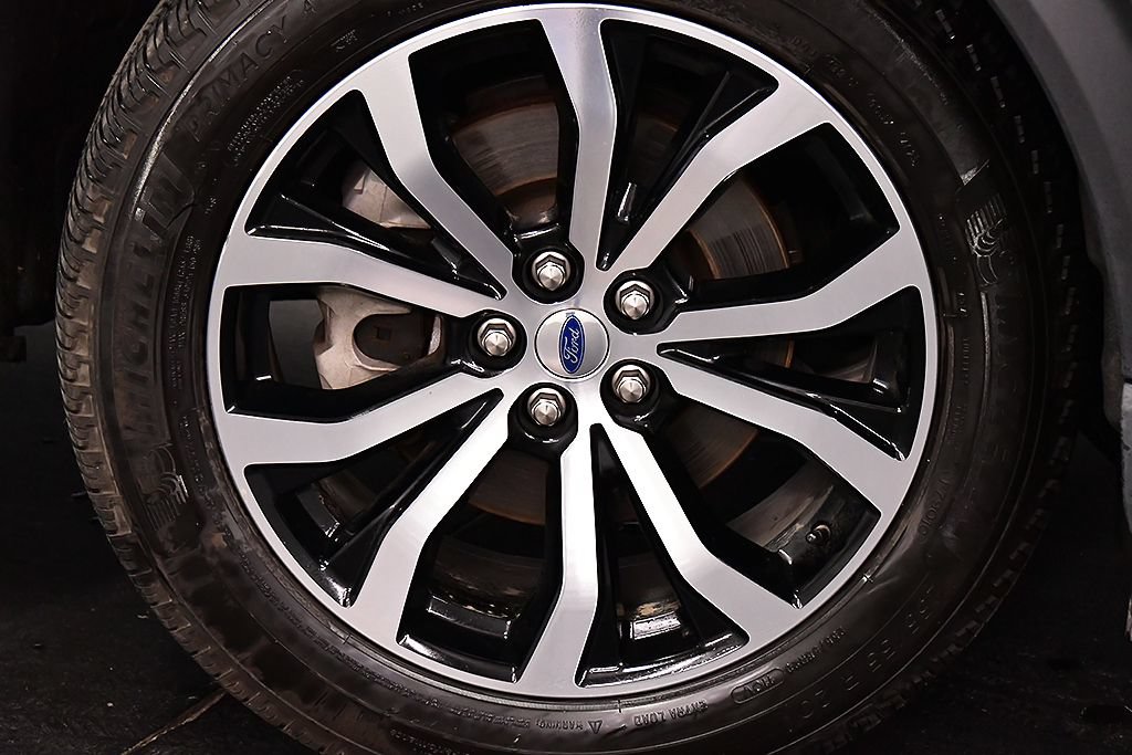 Used 2026 Ford Explorer ST-Line AWD/4WD image 9