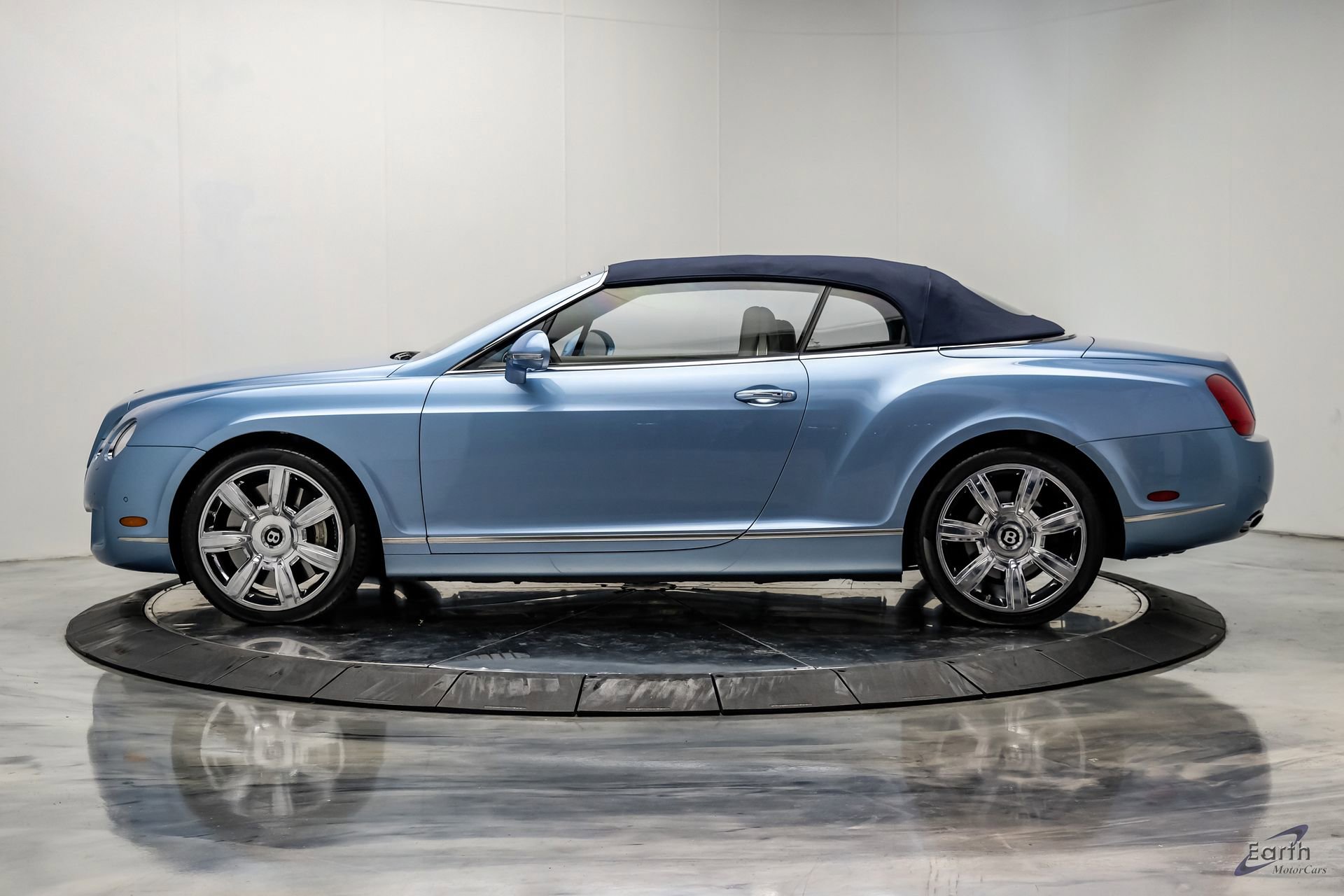 Used 2011 Bentley Continental GTC image 10