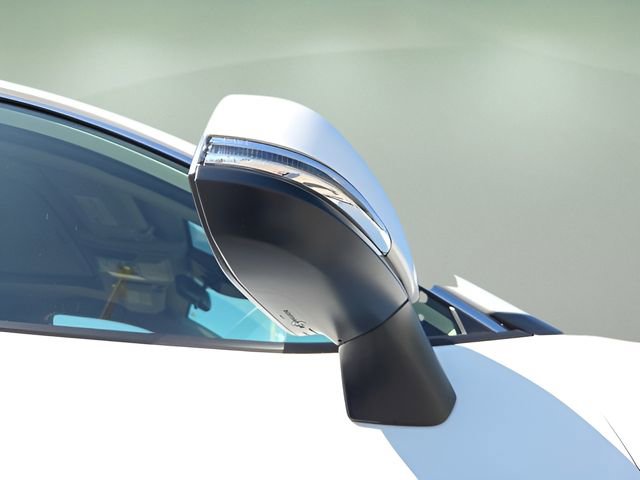 Used 2021 Toyota RAV4 XLE w/ Convenience Package image 16