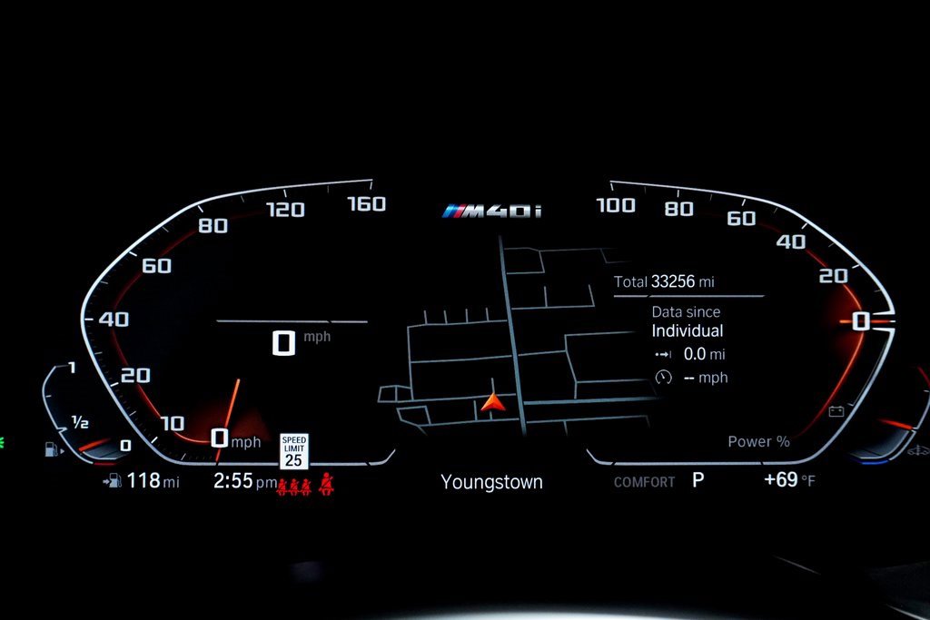 Certified 2024 BMW X4 M40i w/ Premium Package image 26