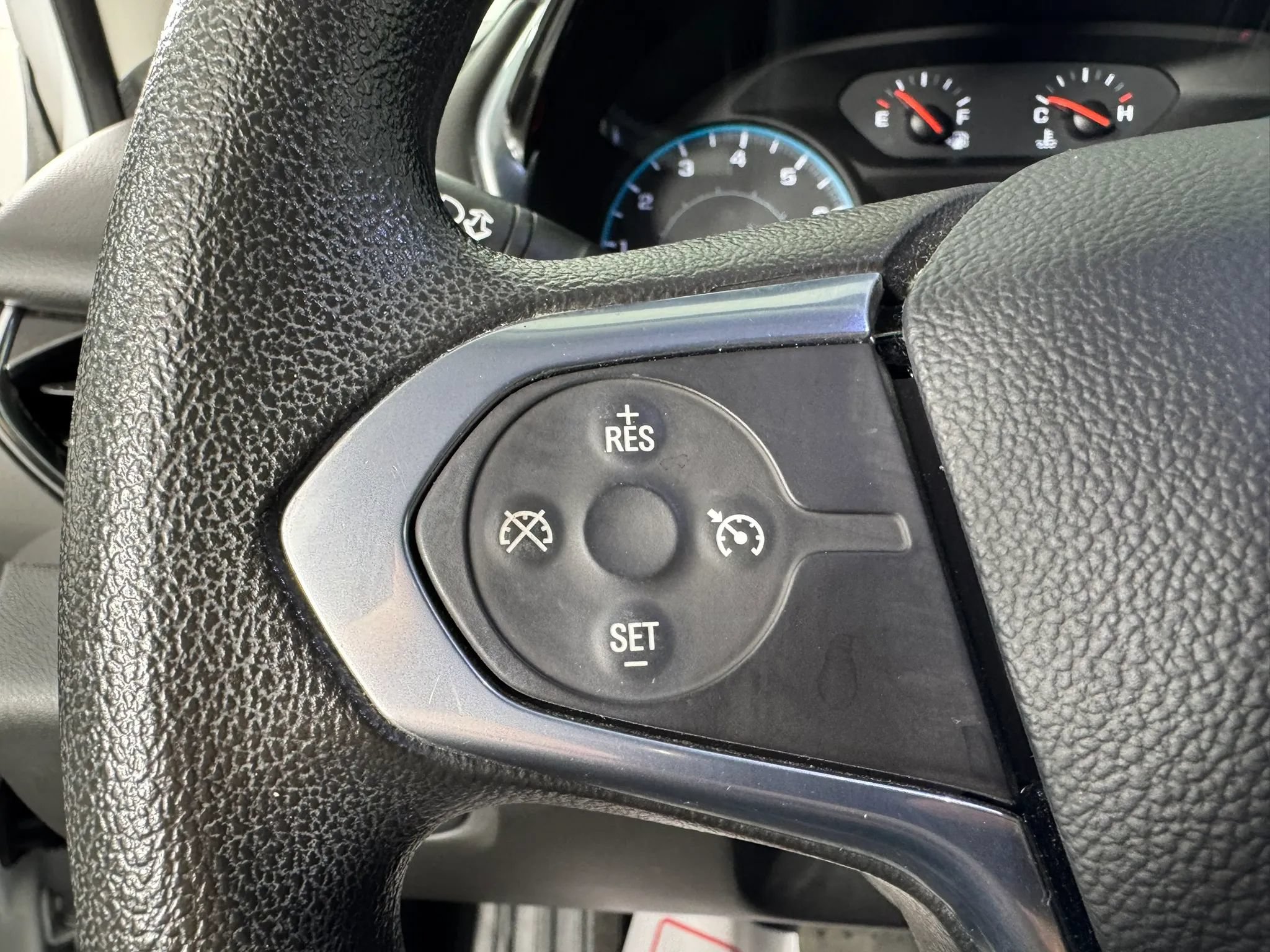 Used 2021 Chevrolet Traverse LS w/ LPO, Floor Liner Package FWD image 15