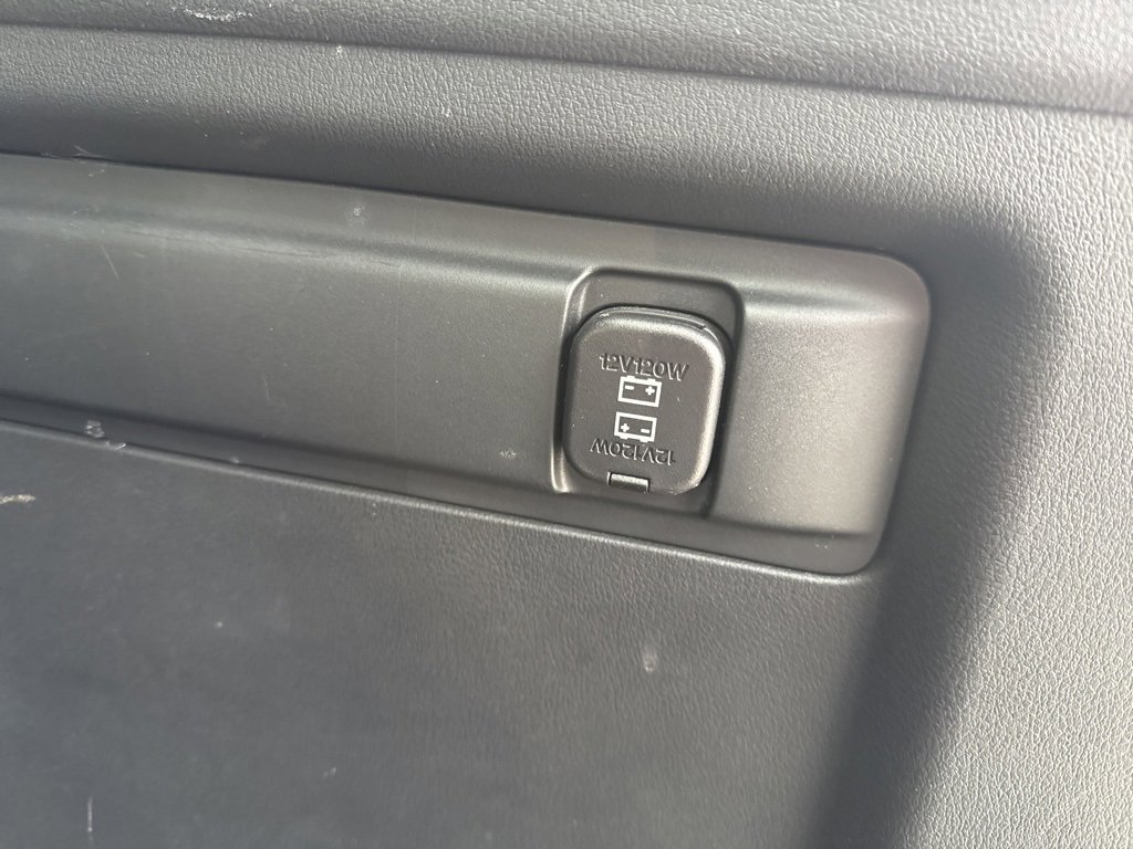 Used 2025 MAZDA CX-70 3.3 Turbo w/ Preferred Package image 16