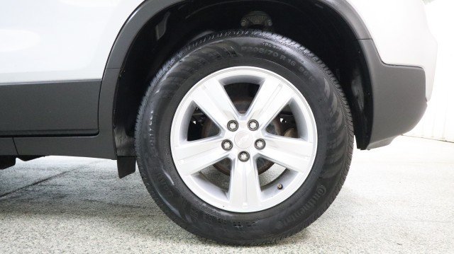 Used 2020 Chevrolet Trax LS FWD image 21