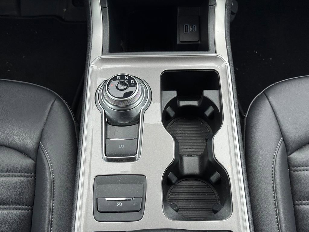 Used 2024 Ford Edge SEL w/ Convenience Package AWD/4WD image 13