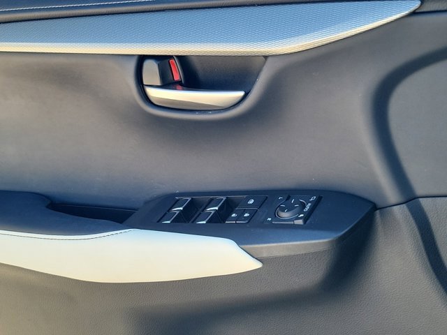 Used 2021 Lexus NX 300 F Sport image 21