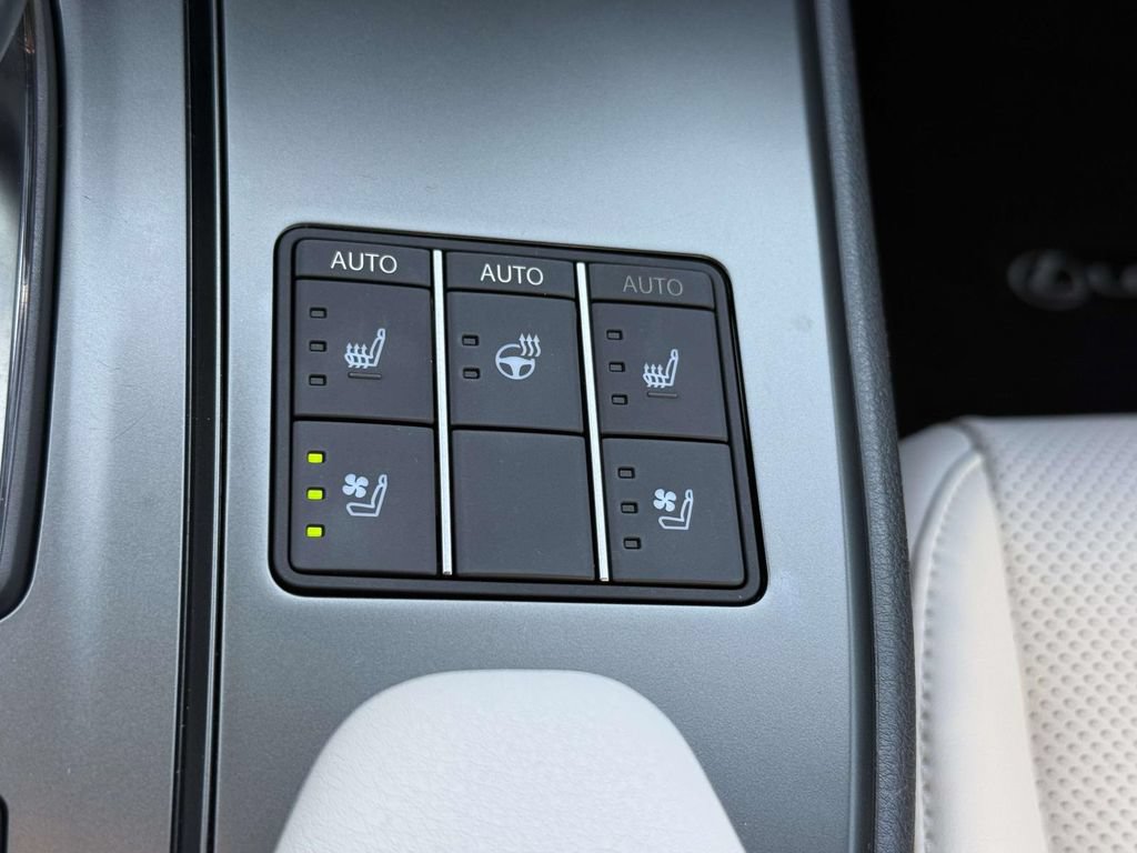 Used 2025 Lexus UX 300h AWD w/ Accessory Package (Z1) image 24