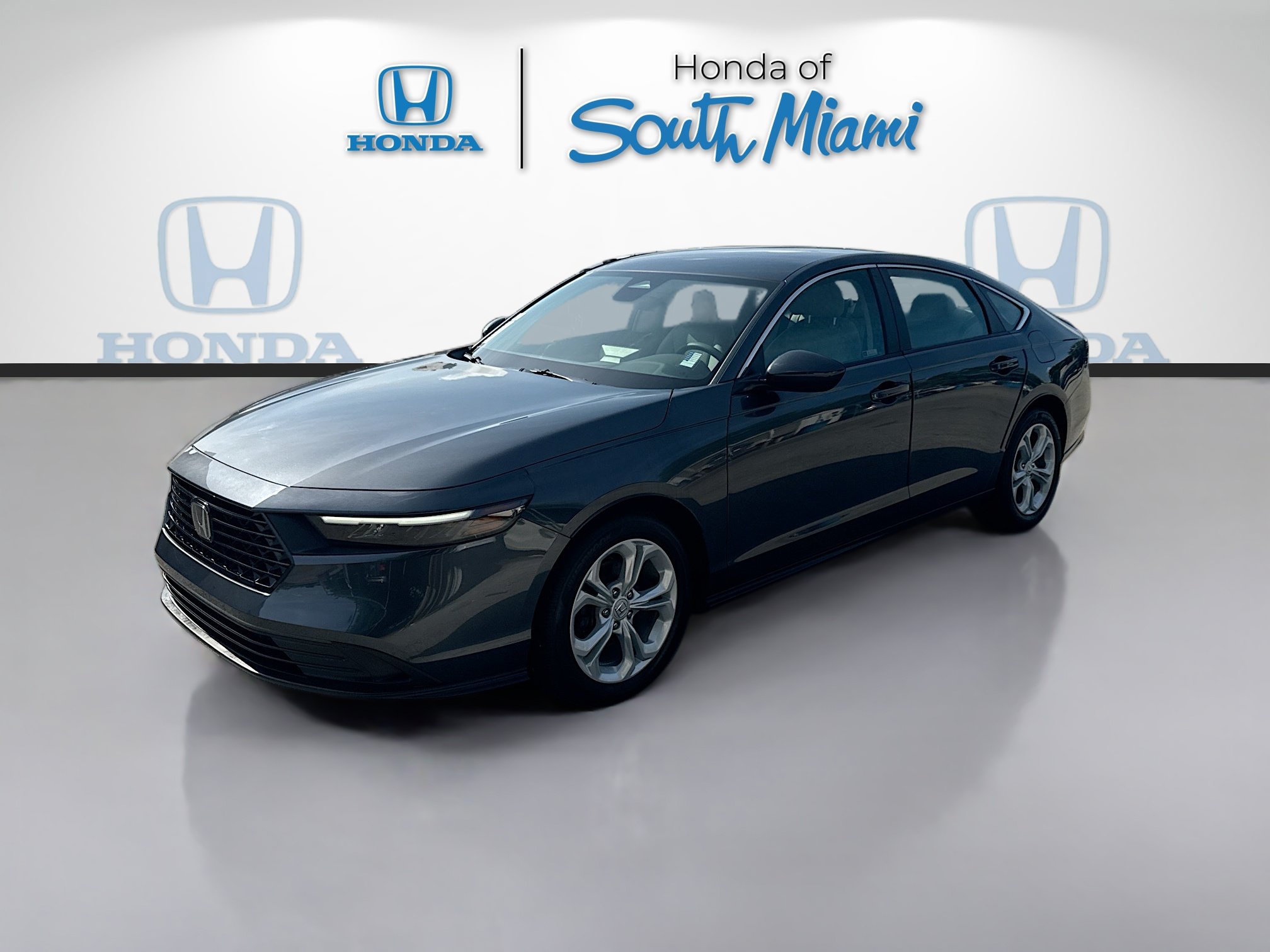 Certified 2024 Honda Accord LX image 3