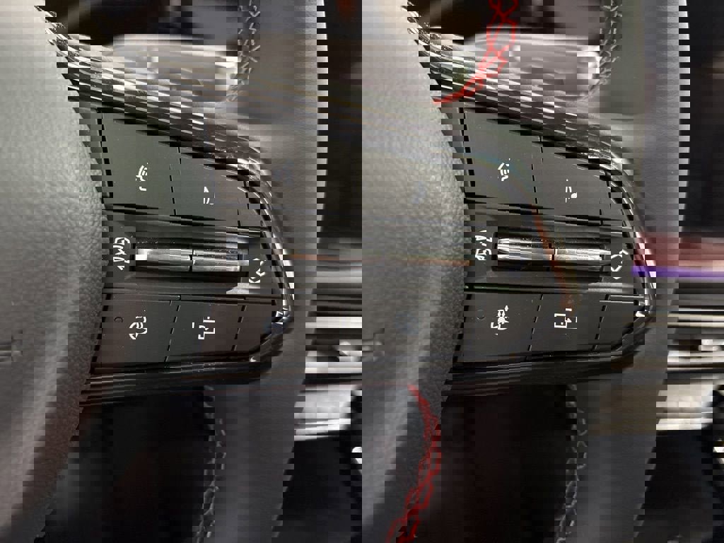 New 2026 Chevrolet Traverse RS w/ LPO, Floor Liner Package image 25