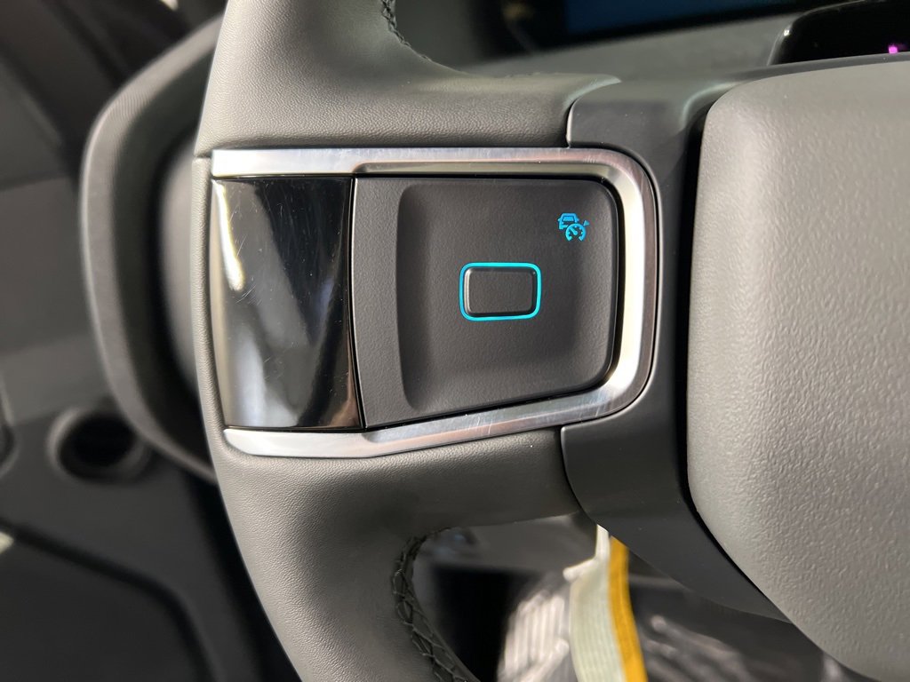 New 2025 Ford Expedition Active image 19