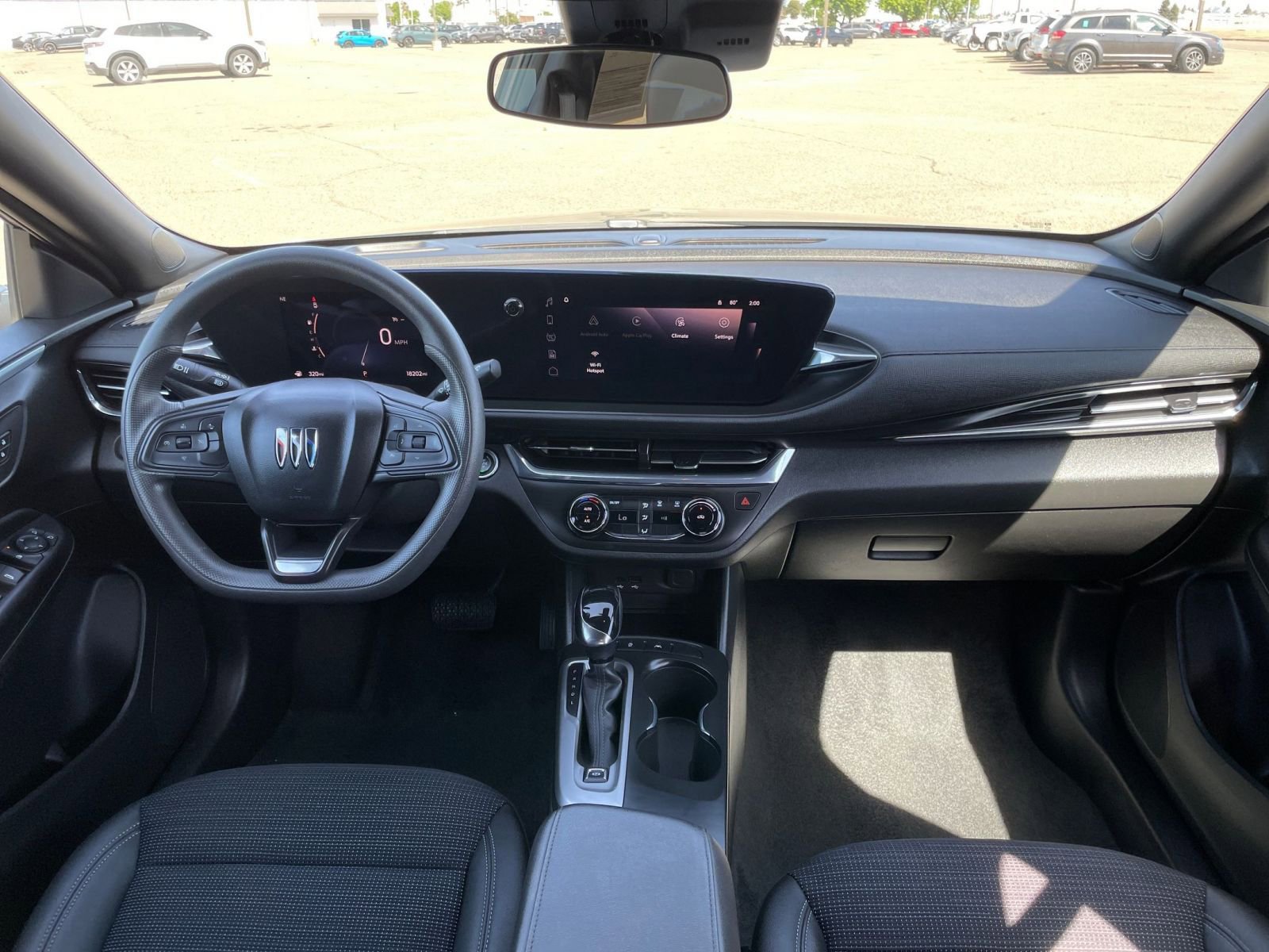 Used 2025 Buick Envista Preferred image 33