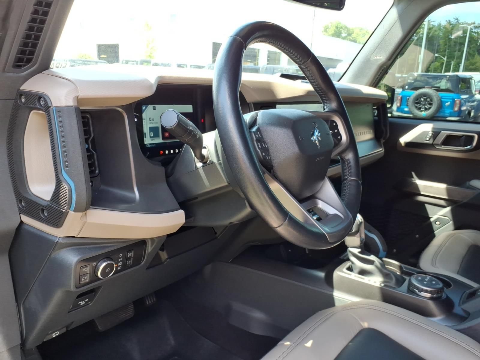Used 2023 Ford Bronco Wildtrak AWD/4WD image 19