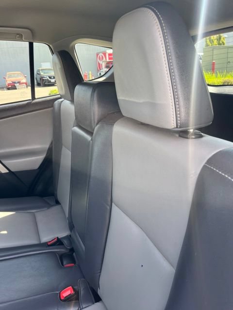 Used 2015 Toyota RAV4 Limited FWD image 9