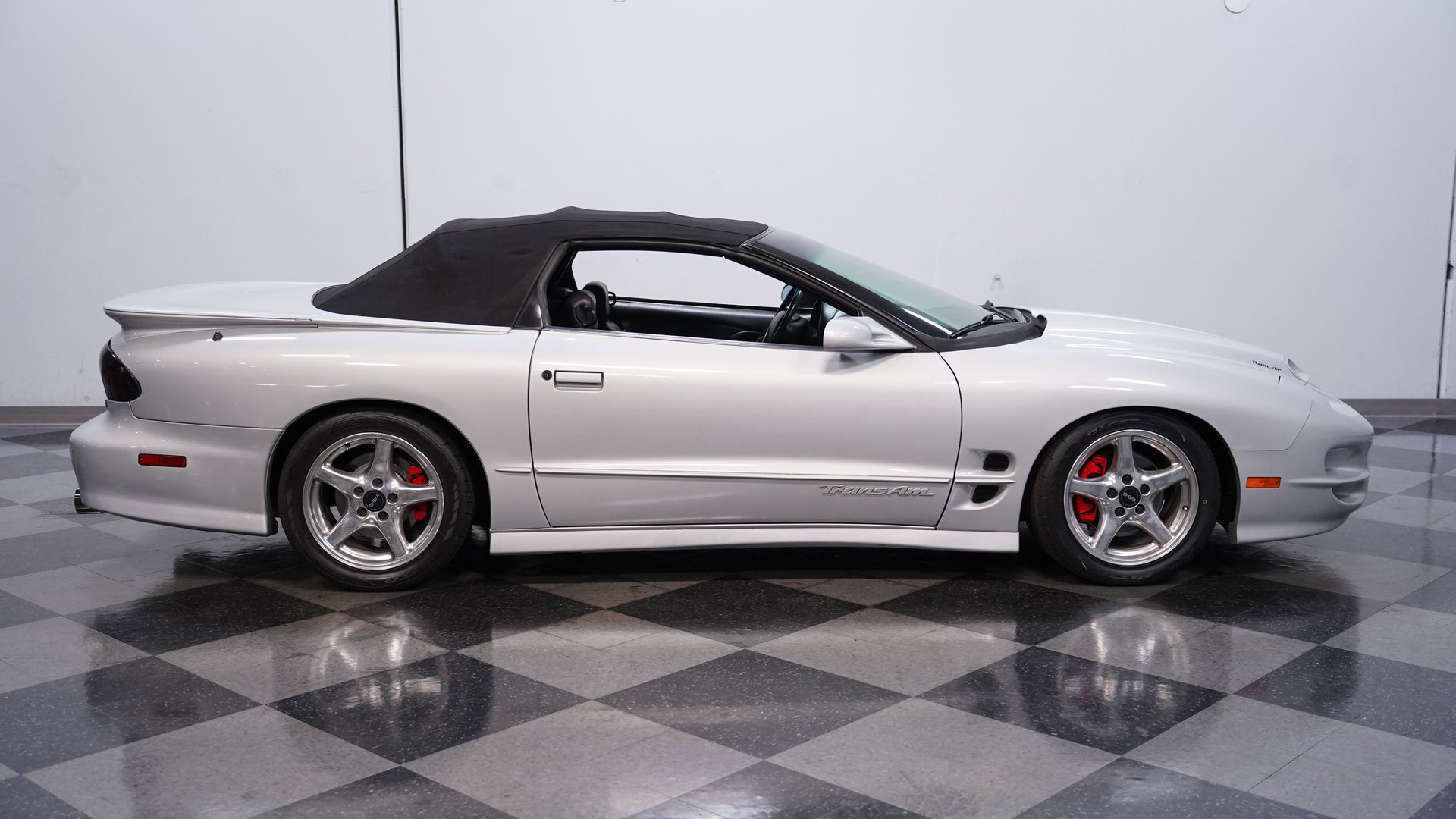 Used 2000 Pontiac Firebird Trans Am RWD image 13